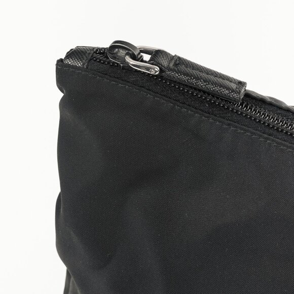 Prada Nero Tessuto Nylon Logo Clutch - Picture 7 of 9